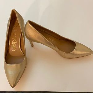 Calvin Klein Pumps